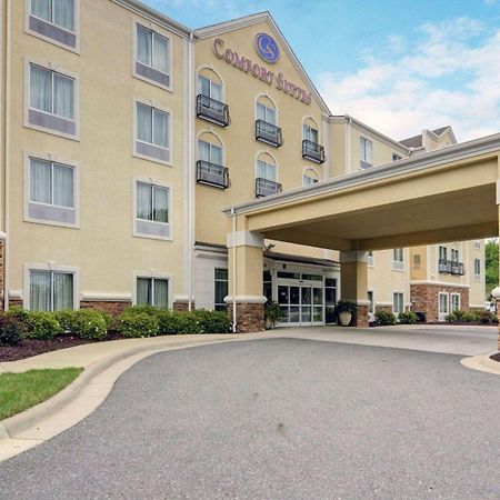 Comfort Suites Near Hot Springs Park Exterior photo